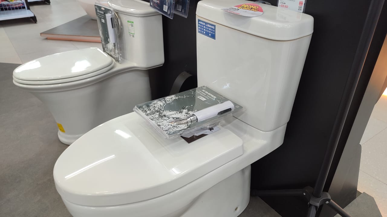 Bundling Kohler Span dan Jet Spray